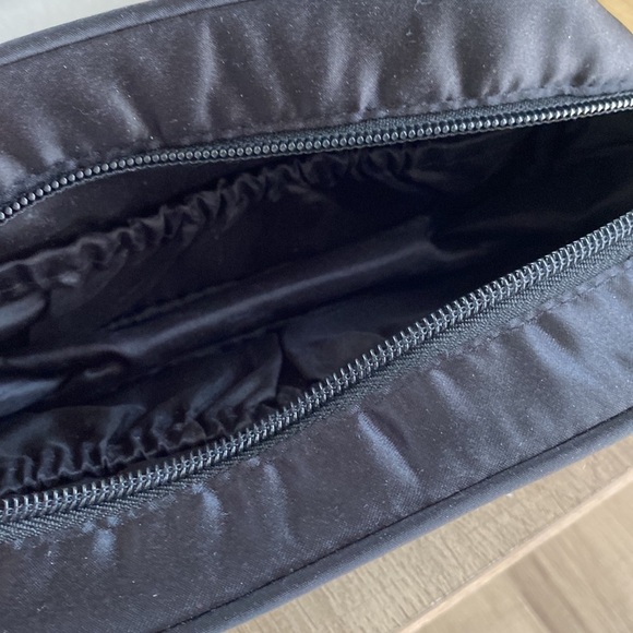 Giorgio Armani Travel Make Up Bag - Picture 5 of 8